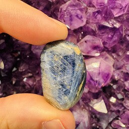 Blue Sapphire - Tumbled Smooth