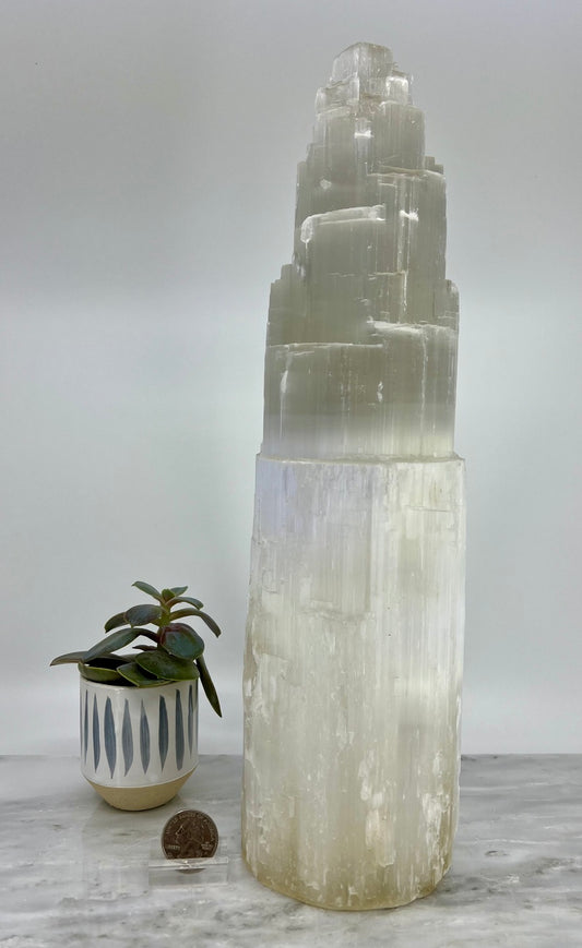 Selenite/Satin Spar Single Iceberg Tower Lamp-14"