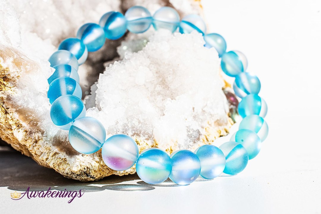 Frosted Mermaid Glass Light Blue Aura Bracelet -8mm