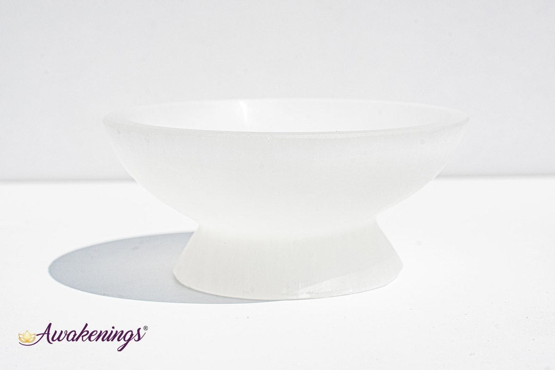 Selenite/Satin Spar Charging Bowl w/ Pedestal-Medium
