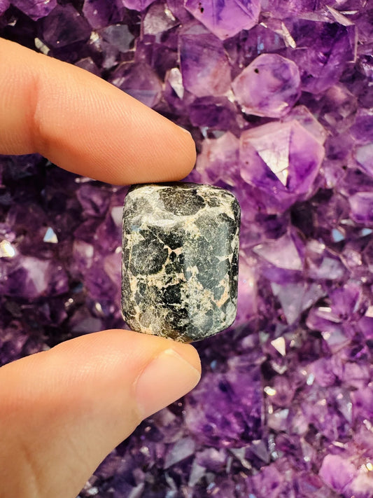 Stonehenge Preseli Bluestone - Tumbled Large