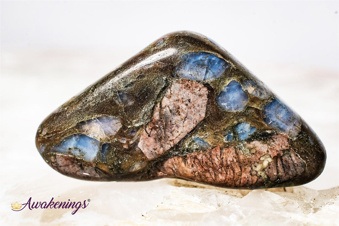 Quesera /Llanite Blue Opal - Tumbled