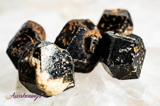Melanite Garnet - Rough Raw Natural