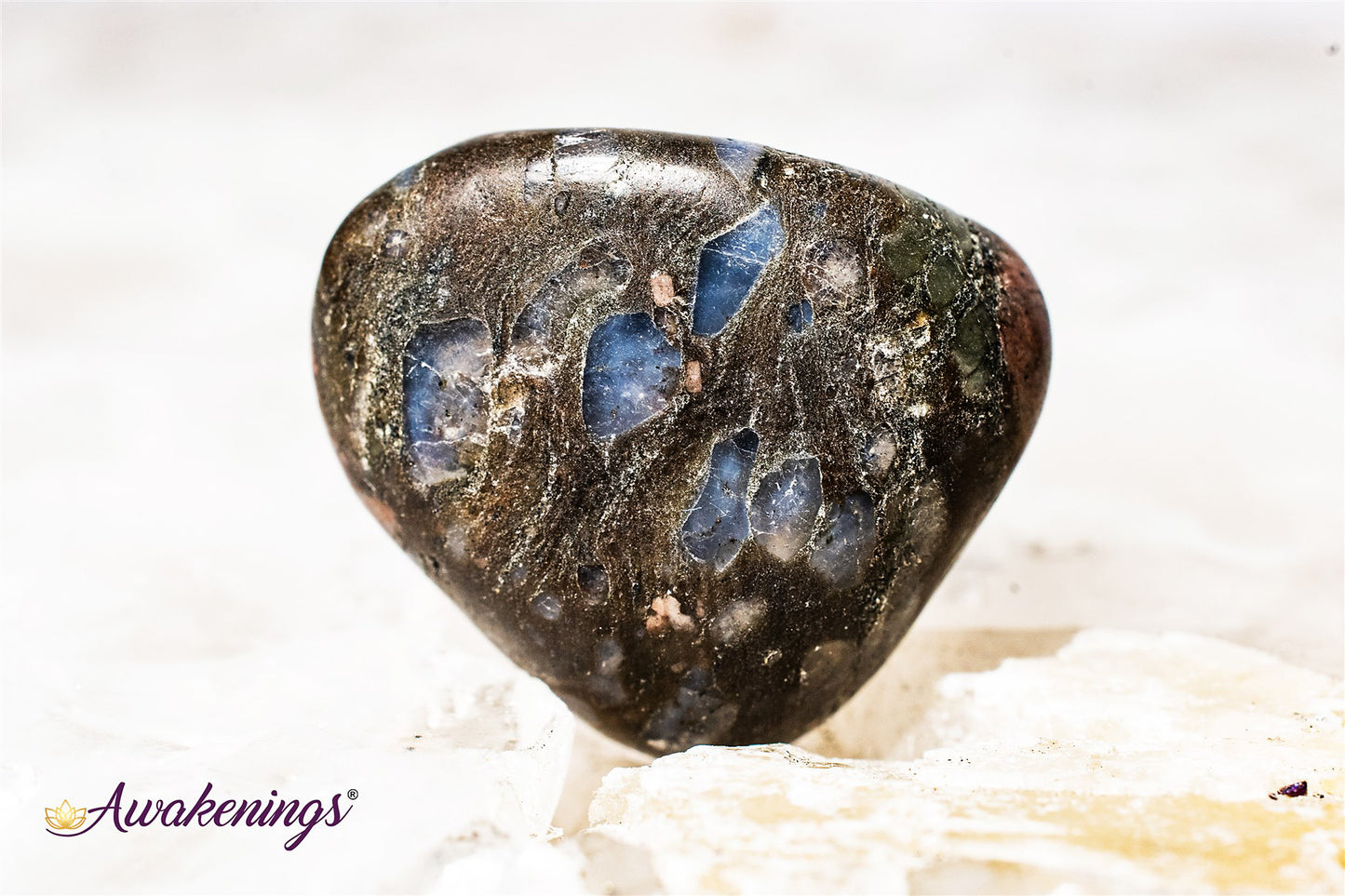 Quesera /Llanite Blue Opal - Tumbled