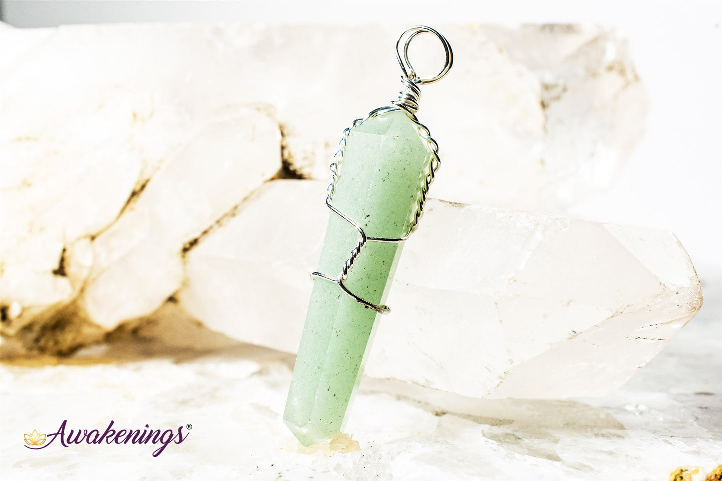 Green Aventurine Pendant-Wire Wrapped Point