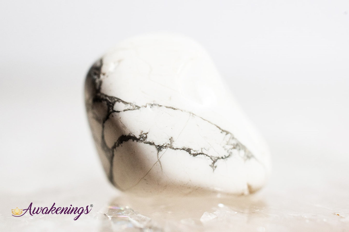 White Howlite - Tumbled