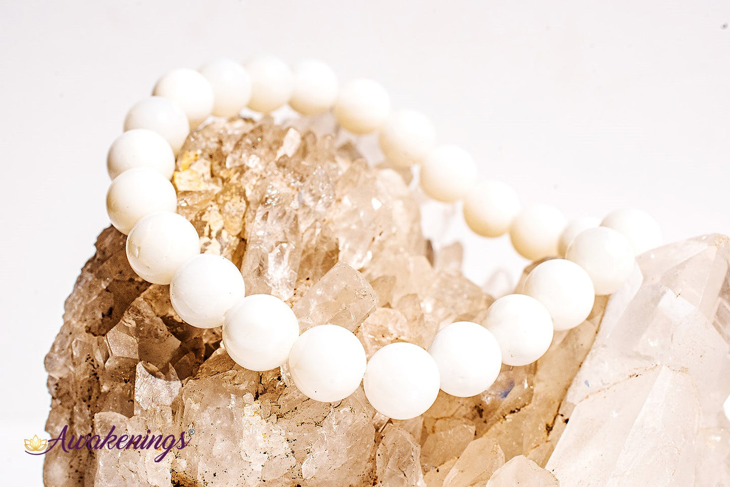 Mother of Pearl Bracelet - 8mm